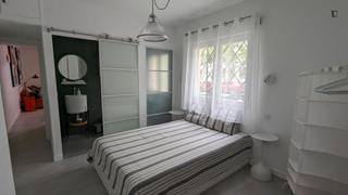 Rent Apartment in Moscardó