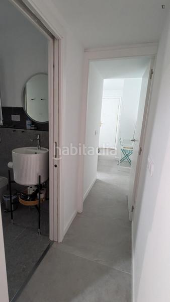 Foto c032acc2-7ae3-401f-9768-31a7c5f8c745. Miete appartement mit heizung in Moscardó Madrid