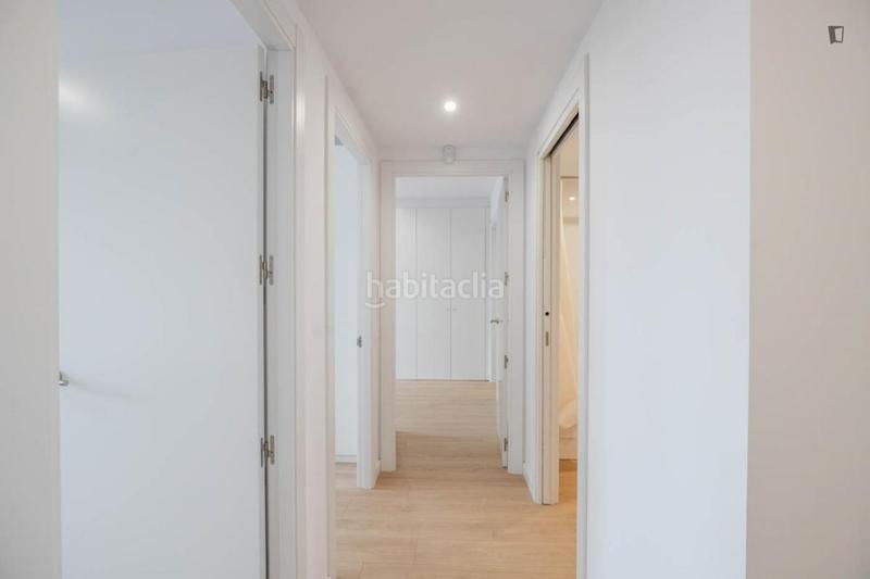 Foto 9e97320b-addf-4b6a-863b-f2fc3f854618. Lloguer apartament amb calefacció a Port Badalona