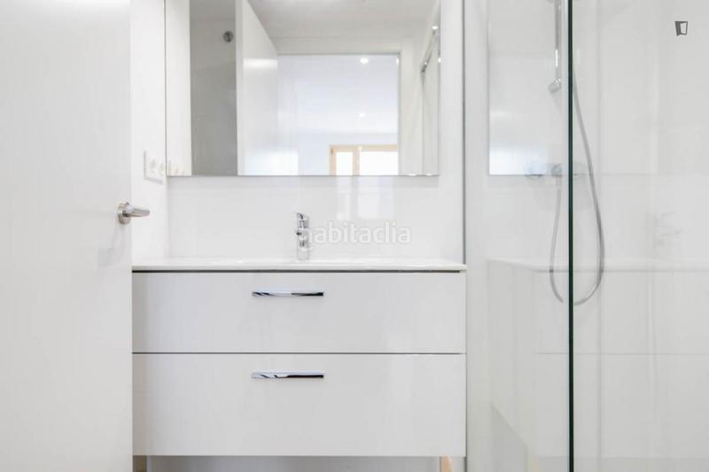 Foto 10dd235a-fbf5-4418-8735-dd9a6d9bbd67. Miete appartement mit heizung in Port Badalona