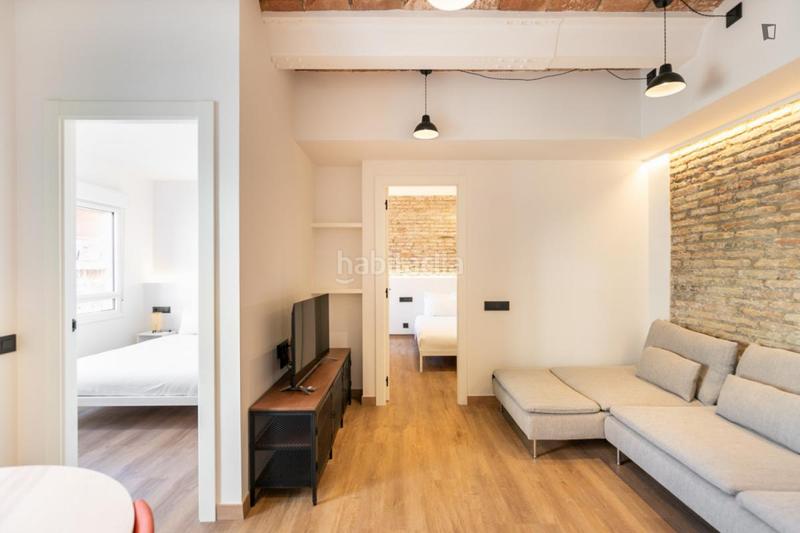 Foto 022c8126-05d1-42ac-947c-1e8c21b7caec. Lloguer apartament a El Camp de l´Arpa del Clot Barcelona