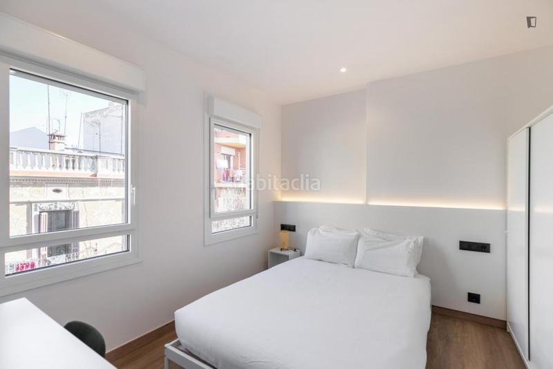 Foto 09f096ab-6bdc-4a37-a95a-af97aa6a06fa. Lloguer apartament a El Camp de l´Arpa del Clot Barcelona