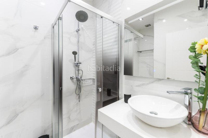 Foto b9939233-591f-45dd-9b42-913cc9eeb84a. Lloguer apartament a Sol Madrid