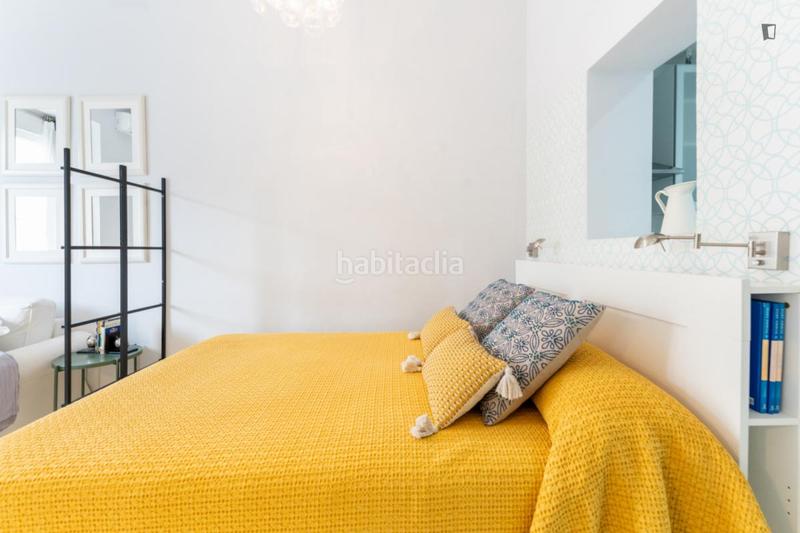 Foto d5fd4850-ad97-443b-80c8-1e0038234999. Alquiler apartamento en Sol Madrid