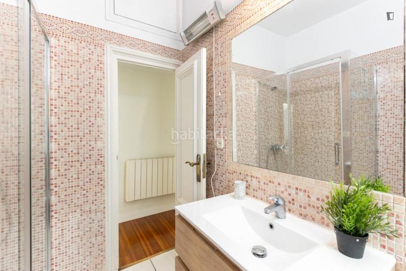 Foto f2568c87-f027-475d-be2d-ce605c9a6044. Lloguer apartament a Chopera Madrid