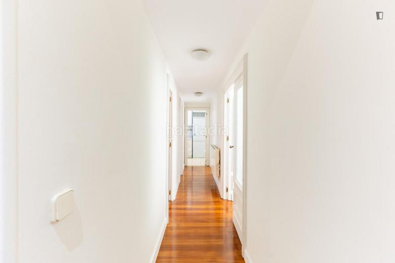 Foto 8fb900f0-31de-4cb0-8e75-f8431a2fae41. Miete appartement in Chopera Madrid