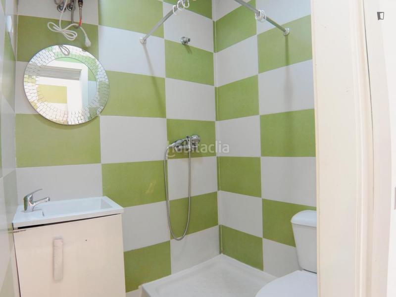 Foto 8bb6daa7-b9fd-46e7-8252-ced131b9593d. Alquiler estudio en Puerta del Ángel Madrid