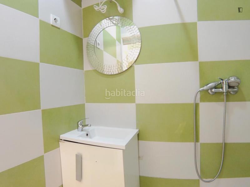 Foto 163d935f-144c-4d45-8b82-4ae12c66dbe2. Affitto monolocale in Puerta del Ángel Madrid