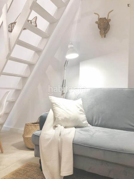 Foto 61642f14-7cec-4345-b95c-2b79971d5c56. Alquiler apartamento en Natzaret Valencia