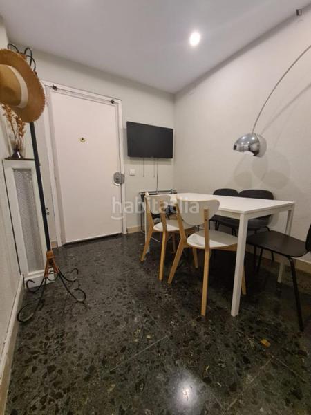 Foto 3befae54-0010-45c8-9b16-34f704241c1f. Lloguer apartament a Sant Francesc Valencia