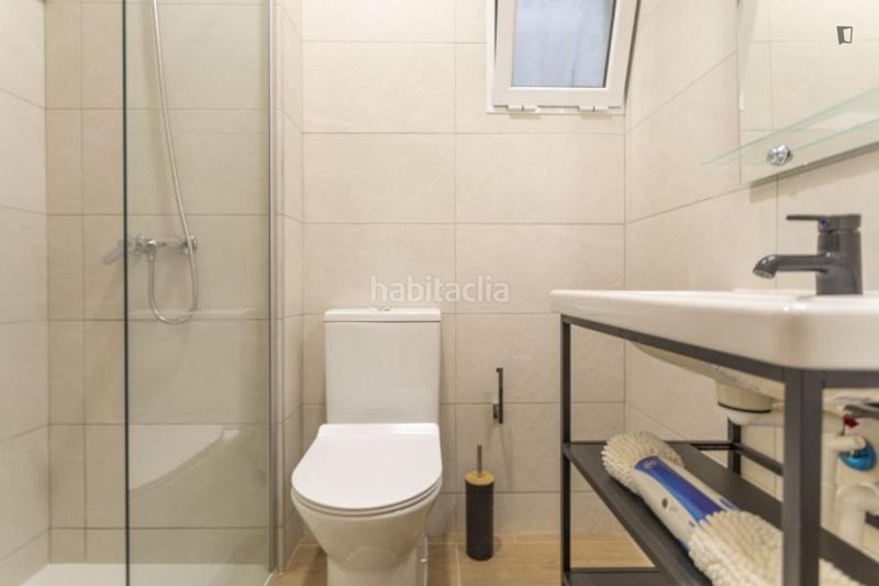 Foto 5b5eddc9-44b8-4c8d-aa2a-b47a2e9527dc. Lloguer apartament a Sant Francesc Valencia