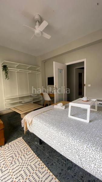 Foto d6dc228a-33f7-4a22-ab6d-c4b7bf810dd0. Lloguer apartament a Sant Francesc Valencia