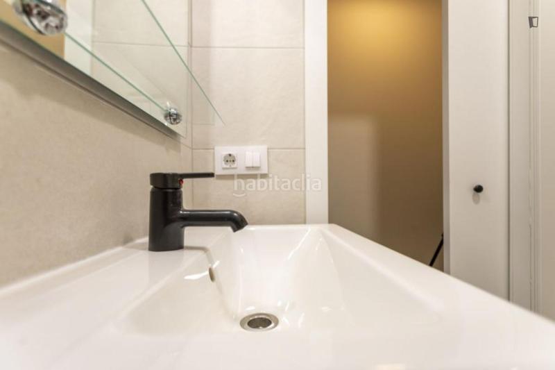 Foto d80748cc-db38-486a-be09-f2a195bca26f. Lloguer apartament a Sant Francesc Valencia
