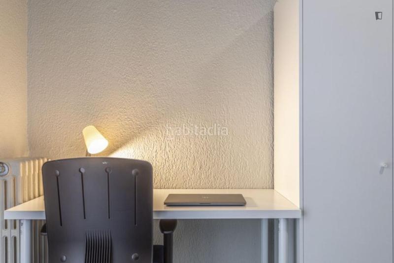 Foto ed49c340-260e-468e-893c-702516d9b85f. Lloguer apartament a Sant Francesc Valencia