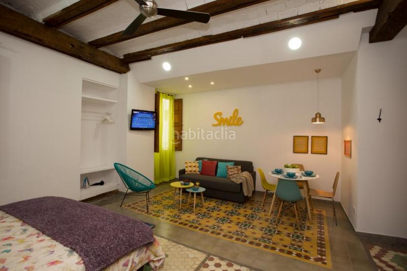 Foto f006d5ed-0c3e-40b2-a81c-b47a3f9eeaf8. Alquiler estudio en La Seu Valencia