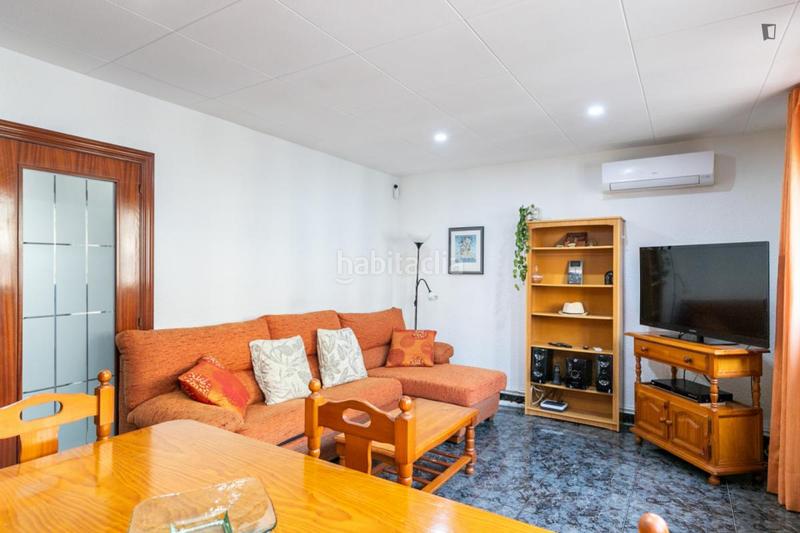 Foto b0c03740-2cdb-488b-900f-ecde738be8d2. Alquiler apartamento en Barceloneta Barcelona