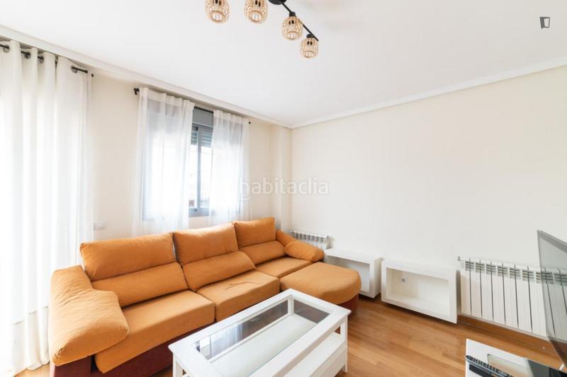 Foto 049bf7f3-c7b1-4f06-b600-187c0d00784c. Lloguer apartament a Parque Oeste-Fuente Cisneros Alcorcón