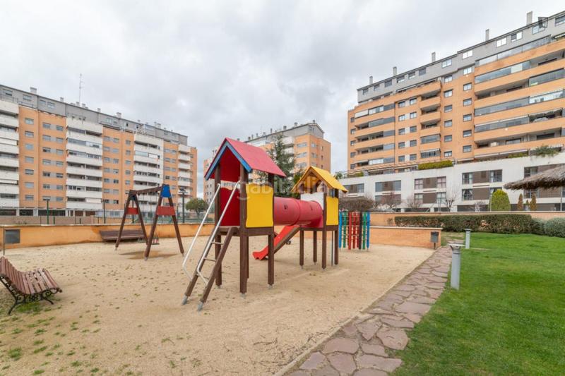 Foto 3b548629-a4c0-41c2-bc36-3e80999fce7e. Alquiler apartamento en Parque Oeste-Fuente Cisneros Alcorcón