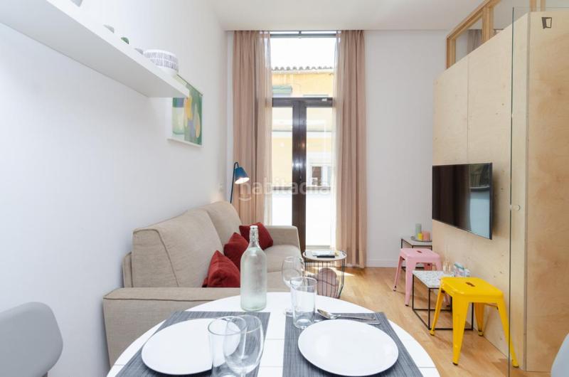 Foto 3a76dafc-4cb3-4fa1-b0d0-edb88e79c873. Location appartement dans Universidad-Malasaña Madrid