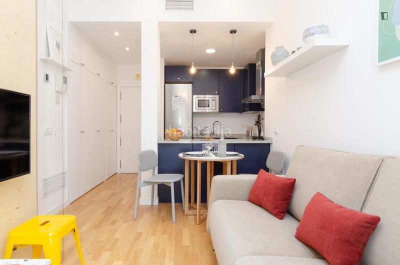 Foto c59a153c-e733-4ab1-8353-4219cf701c76. Lloguer pis a Universidad-Malasaña Madrid