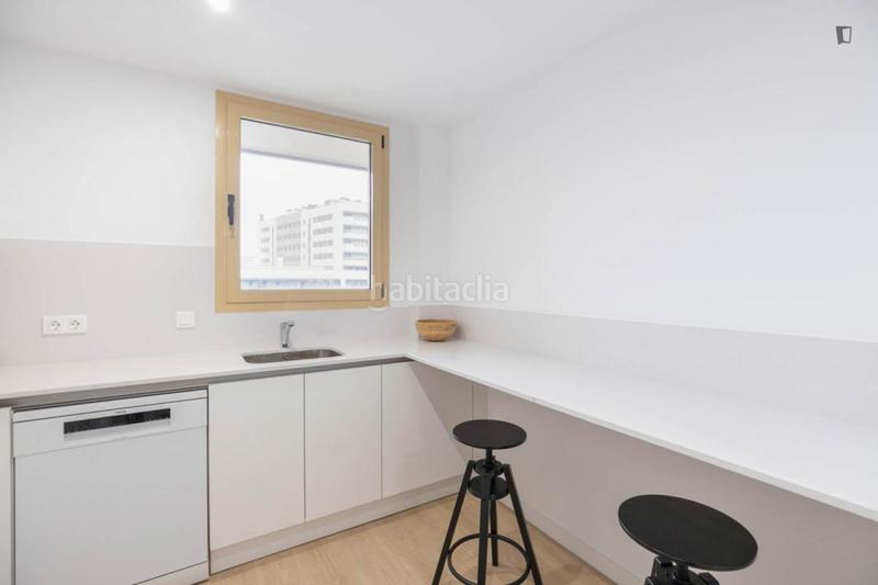 Foto 90eca647-f826-4fb7-9459-009dde0f9a8c. Alquiler apartamento en Gorg Badalona