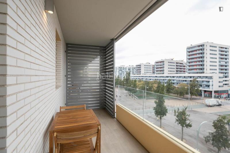 Foto 8b909a5c-81e4-42db-b13c-465264e8c970. Rent apartment with heating in Gorg Badalona