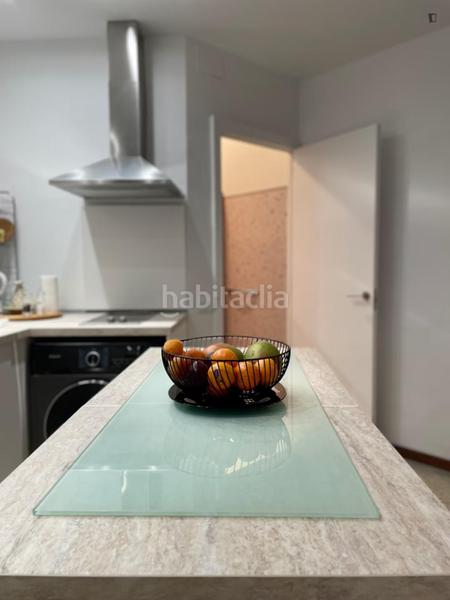 Foto 89d3270c-0090-4123-981d-dcadf406f237. Lloguer apartament amb calefacció a La Nova Esquerra de l´Eixample Barcelona