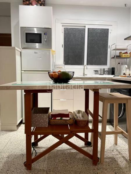 Foto fda0b77c-db05-4119-b165-114639503dec. Lloguer apartament amb calefacció a La Nova Esquerra de l´Eixample Barcelona