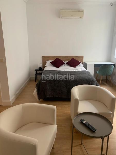 Foto d1434ee1-7a75-4948-a88e-2bf4ef232057. Affitto monolocale con riscaldamento in El Viso Madrid