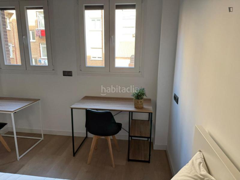 Foto df2e1cea-6635-4a67-8f1f-dda06e57e31a. Location appartement avec chauffage dans Guindalera Madrid