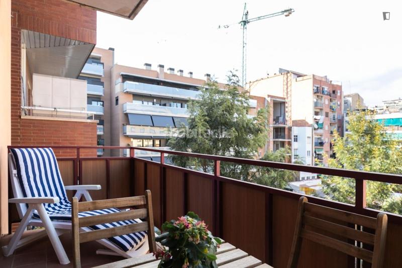 Foto 67f27999-c19e-4e52-9c19-3ae89d5f415a. Rent apartment in Navas Barcelona
