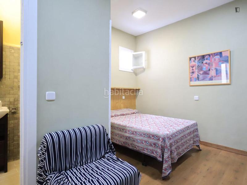 Foto 6f1d7b33-4962-4fc9-91cf-78d68e3e929d. Lloguer apartament amb calefacció a Argüelles Madrid