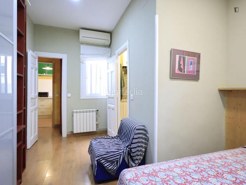 Foto fa9cc683-2590-4735-93b4-21f6c0456af6. Rent apartment with heating in Argüelles Madrid