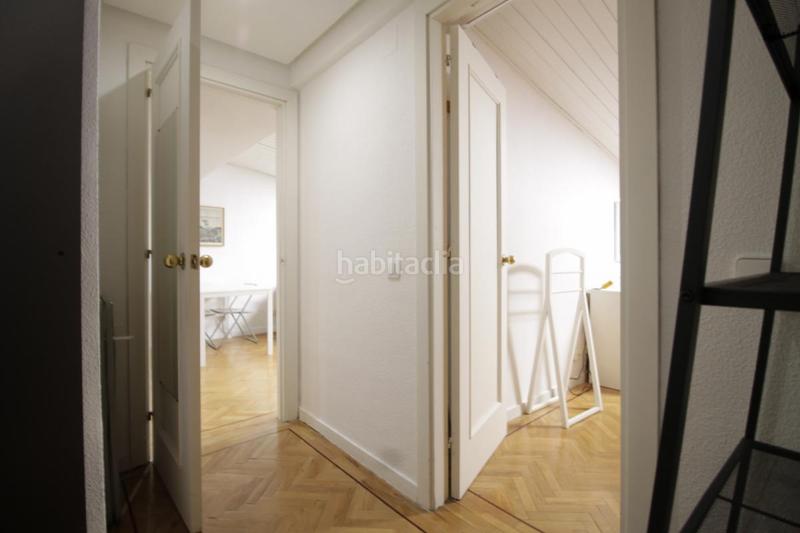 Foto 98d7a870-6c84-4ae7-b773-dc667ad3fbe3. Lloguer apartament a Sol Madrid
