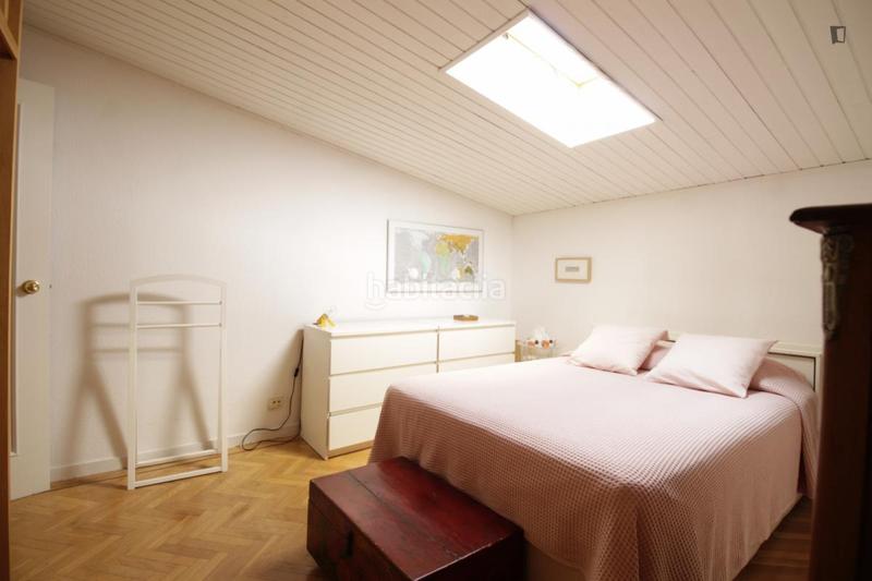 Foto e422a7ca-137d-42dc-8123-c344947aea04. Miete appartement in Sol Madrid