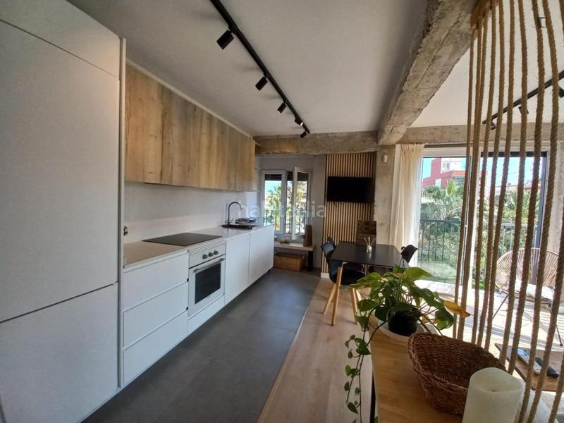 Foto 0f7b7e91-ce6b-4af8-817b-df351157533f. Alquiler apartamento en El Cabanyal-El Canyamelar Valencia