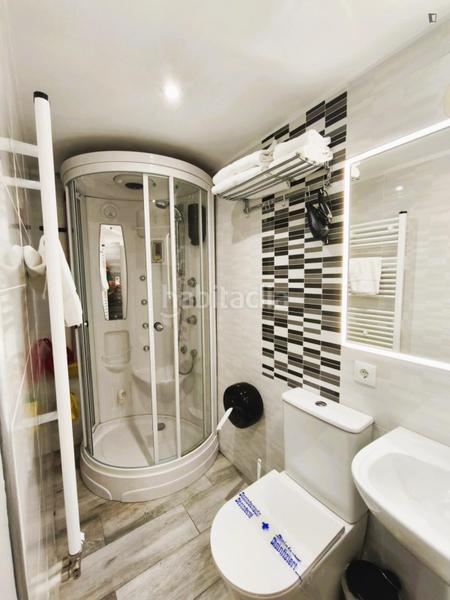 Foto 8f12e0a4-4402-4488-8f8d-fbc529f9c045. Lloguer apartament a Centro Salamanca