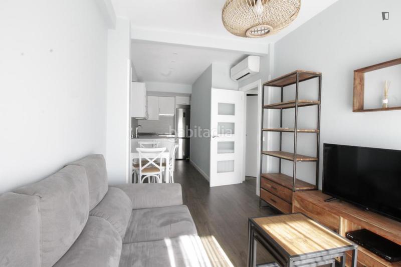 Foto 0c71f3d6-84f1-4811-890c-85012a8db764. Affitto piccolo appartamento con riscaldamento in Madrid