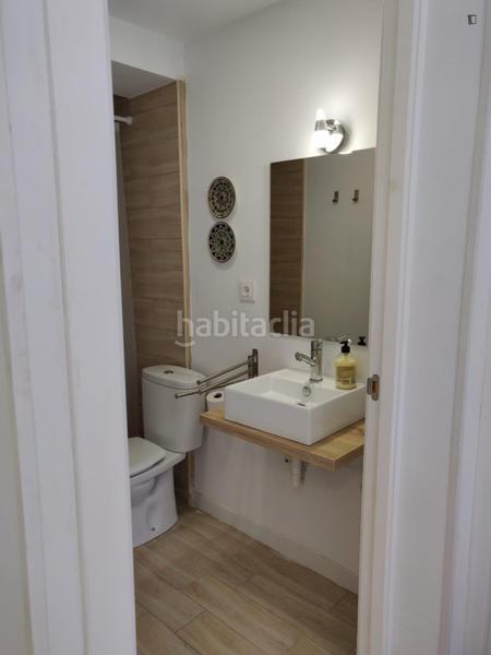 Foto b4f7c188-9a6a-4ceb-958e-b7cabeb2532d. Miete studiowohnung in El Cabanyal-El Canyamelar Valencia