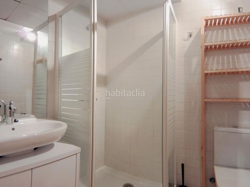 Foto e4f707f5-cfc7-4124-bb97-0f4a9c0541a1. Location studio dans Cortes-Huertas Madrid