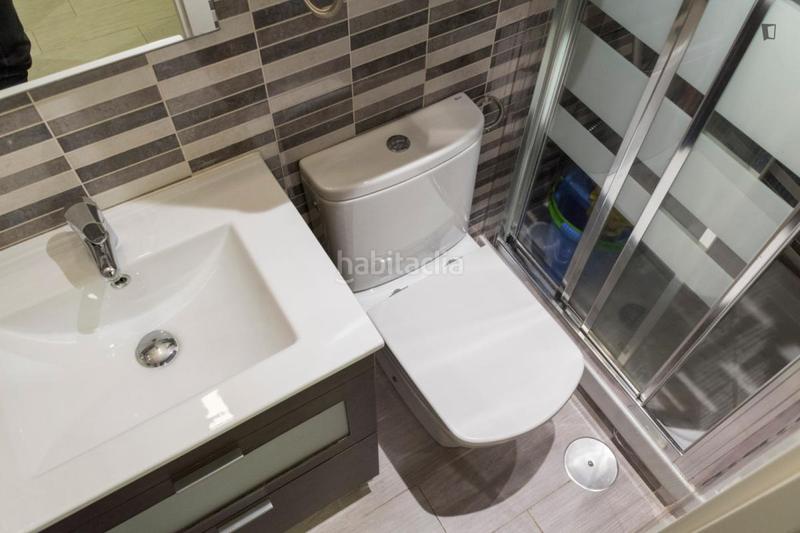 Foto f378504a-ddaf-4915-b243-a20c5c7c2ec6. Location appartement dans Acacias Madrid