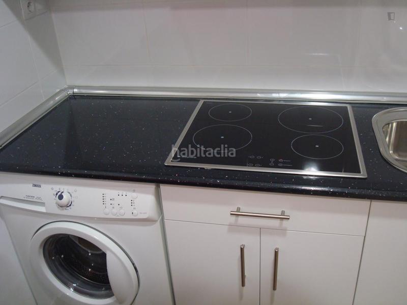 Foto d64b2a1a-53a5-4d83-8f43-9ea5d544e739. Location appartement dans Embajadores-Lavapiés Madrid