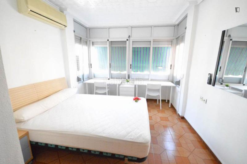 Foto 2b9eb260-150e-4cfd-846f-2e664469d360. Affitto piccolo appartamento in L´Amistat Valencia