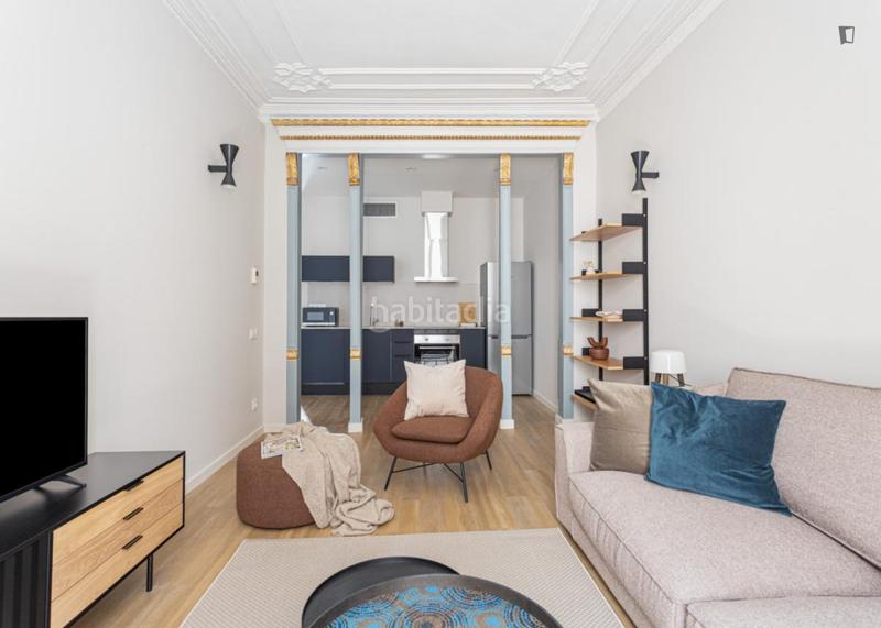 Foto 7c14c555-9051-4687-9b8a-7a63a75c85cf. Lloguer apartament amb calefacció a Gòtic Barcelona