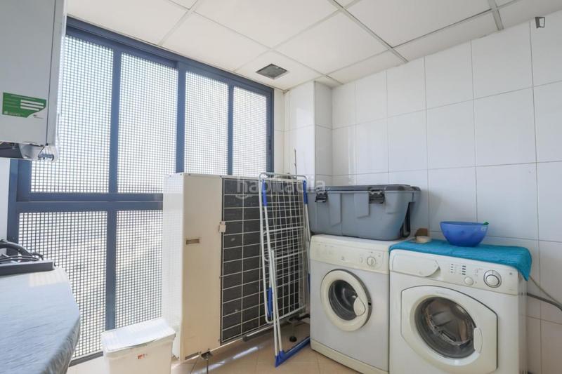 Foto bc04e8d1-9b66-40e8-925c-906810682137. Lloguer apartament a Barrio de Campanar Valencia