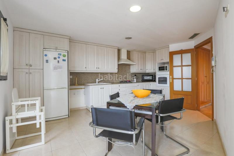 Foto 246cafce-8c01-492a-a01b-b7f2ed33a72b. Miete appartement in Barrio de Campanar Valencia