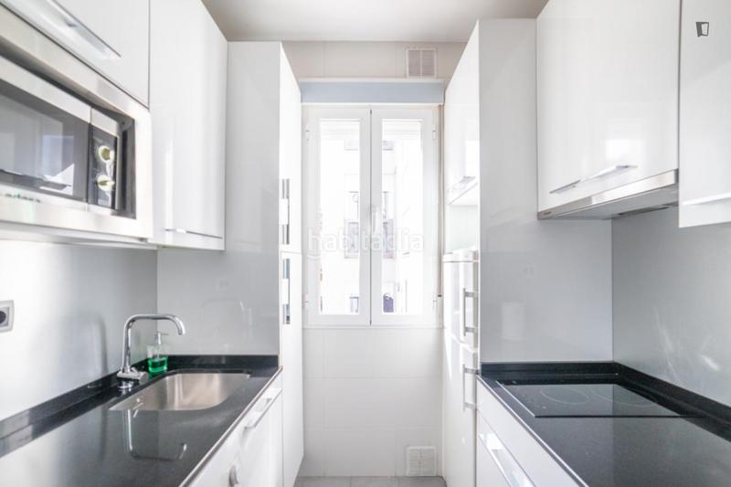 Foto bdbcaeb5-ff4e-4a11-be26-936405f91ffa. Miete appartement in Embajadores-Lavapiés Madrid