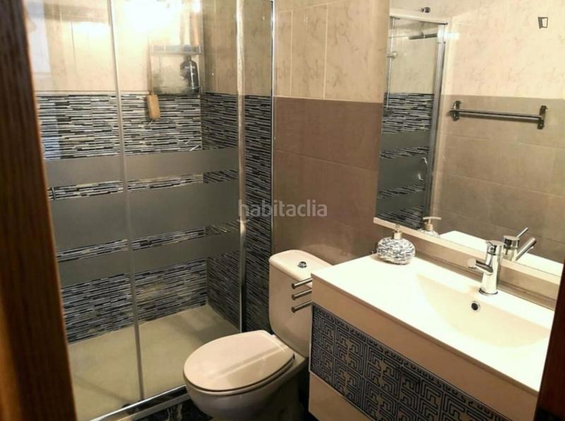 Foto 1f7f0a6b-220a-4a9b-9ebe-0c38392e2a6b. Alquiler apartamento en Tres Forques Valencia
