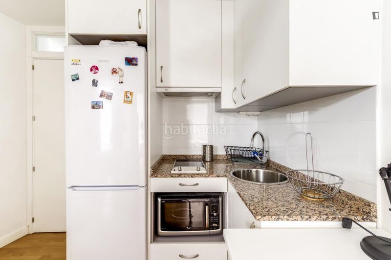 Foto 0fe71746-61fb-4a8f-9550-b63c74ffe8cc. Lloguer apartament amb calefacció a Argüelles Madrid