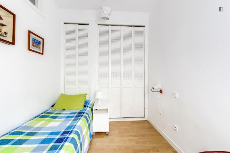 Foto b95d9db9-84cc-4deb-bc25-c95d260d475e. Lloguer apartament amb calefacció a Argüelles Madrid